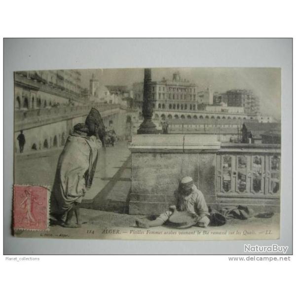 CPA ALGERIE Alger Vieilles Femmes Arabes