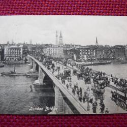 CPA Royaume-Uni London Bridge 1911 Cal&egrave;che
