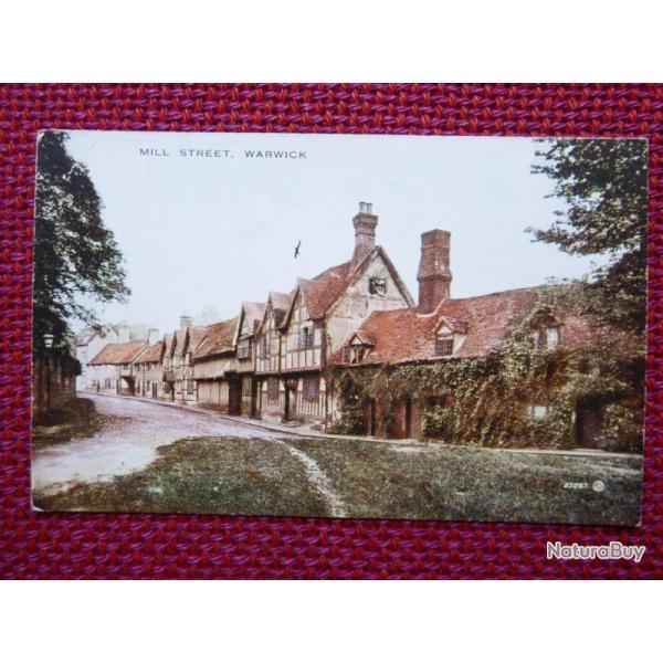 CPA Royaume-Uni Mill Street WARWICK Valesque
