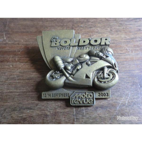insigne broche m�tal 67� bold'or nevers magny cours  2003