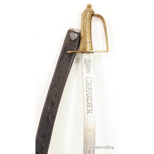 RARE SABRE BRIQUET DE GRENADIER D'INFANTERIE DE MARINE DU R�GIMENT DE PONDICH�RY COMPAGNIES DES INDE
