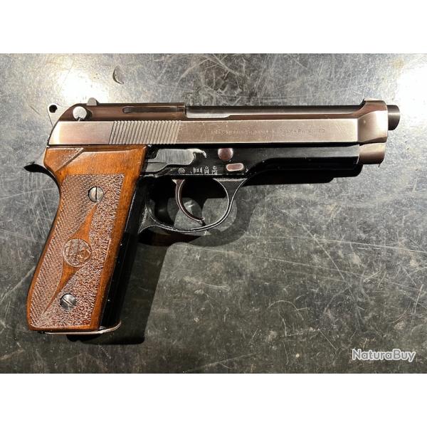 PISTOLET BERETTA 92 S CALIBRE 9X19 9MM LUGER PLAQUETTES BOIS BON ETAT