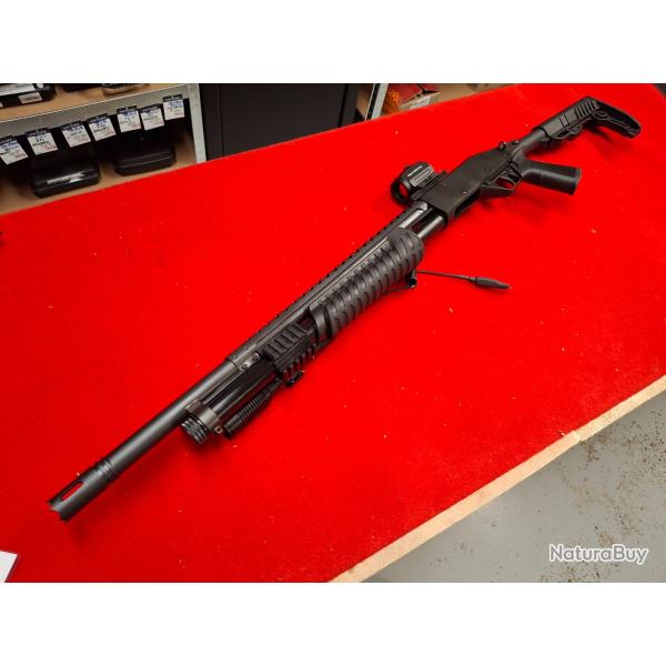 ROSSI SR-12 CAL. 12/76 NEUF (PACK) + POINT ROUGE VECTOR OPTICS + LAMPE TACTIQUE + 10 SLUG OFFERTES