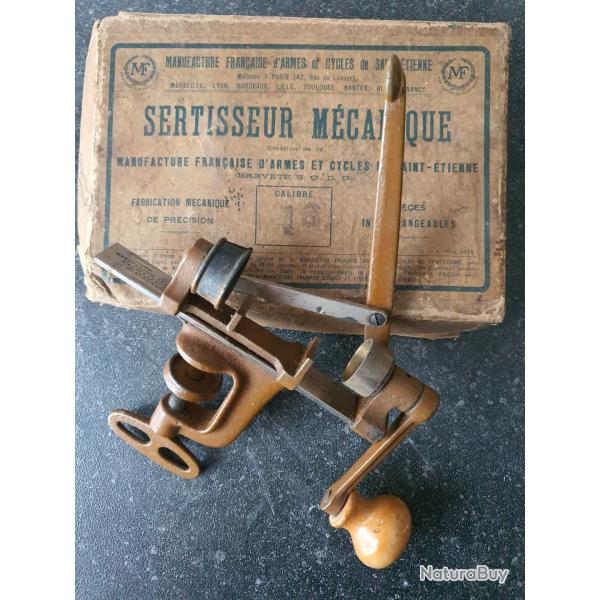 Sertisseur  cartouche chasse calibre 16 Manufrance avec bo�te St �tienne