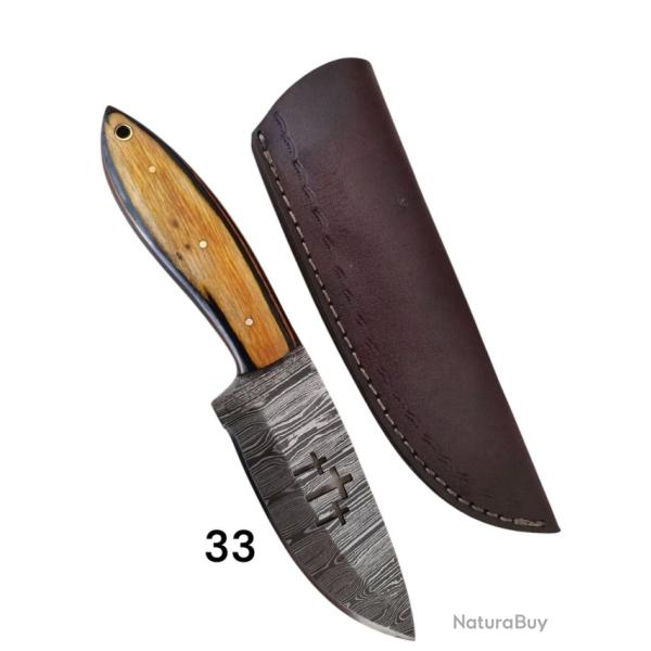 33. "Couteau Damas Artisanal - Lame Acier damas avec croix la crucifixion au mont GOLGOTHA