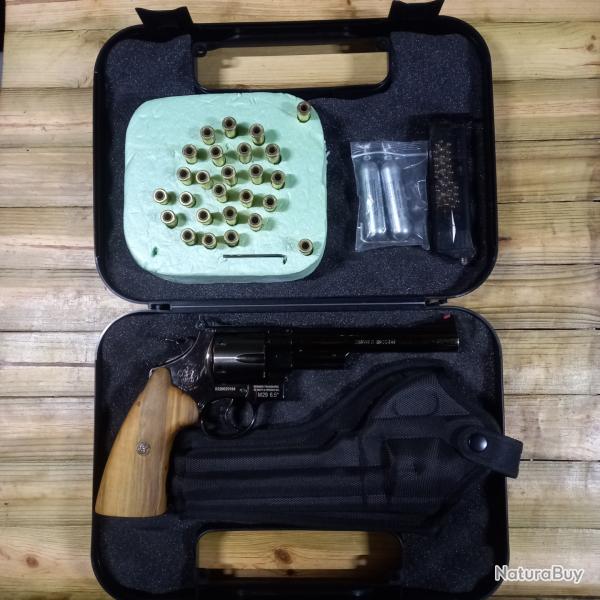 Vends Superbe Smith &Wesson m29 en 6 mm bbs crosse Buis + holster +lot de 26 douilles+ accessoires