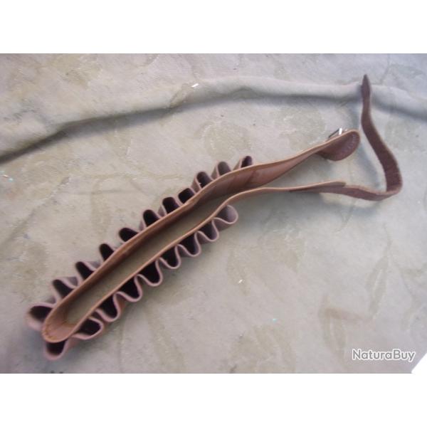 cartouchi�re pour chasseur calibre 12 ou 16