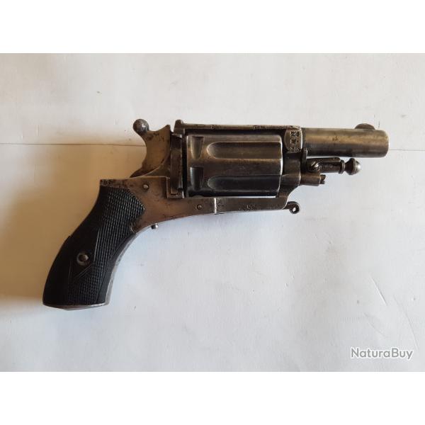 Velodog 6 mm Guyot, 48 rue de Lyon, Paris