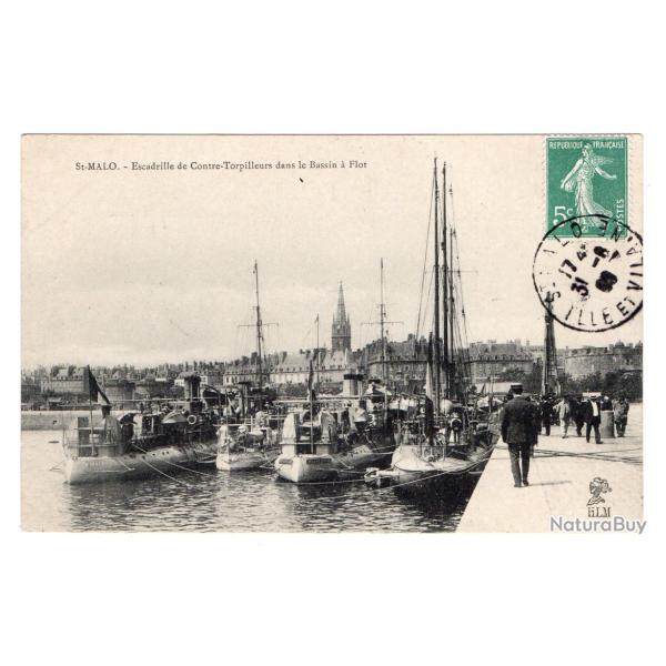 CPA - Marine -SAINT-MALO. - Escadrille de Contre-Torpilleurs dans le bassin � flot N� 807