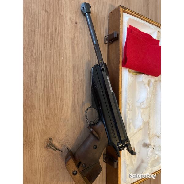 Feinwerkbau LP 65  Gaucher calibre 4,5