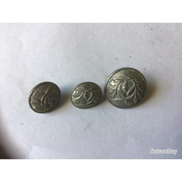 VENDU PAR LE- CUIRASSIER 3 BOUTONS POLICE NATIONALE