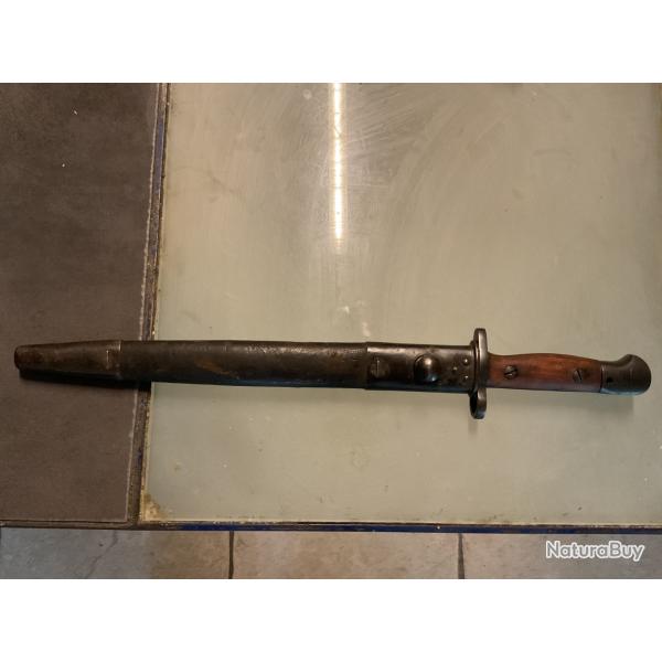 Royaume-Uni: Baionnette G.R.I MKII fourreau cuir. Tr�s bon �tat