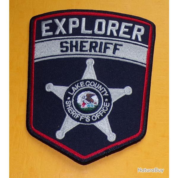TISSU PATCH : EXPLORER SHERIFF , LAKE COUNTY  , DIMENSION VOIR PHOTOS, BON ETAT VOIR PHOTOS . POUR T