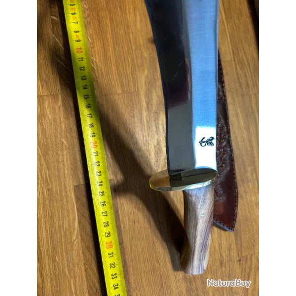 Couteau artisan T. STUMPFCoutelier � Rosheim 67, voir son site Facebook.