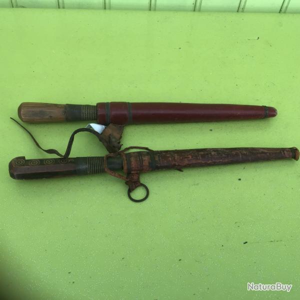 VENDU PAR LE-CUIRASSIER 2 COUTEAUX BOUSAADI ALG�RIE EN TRES BON �TAT