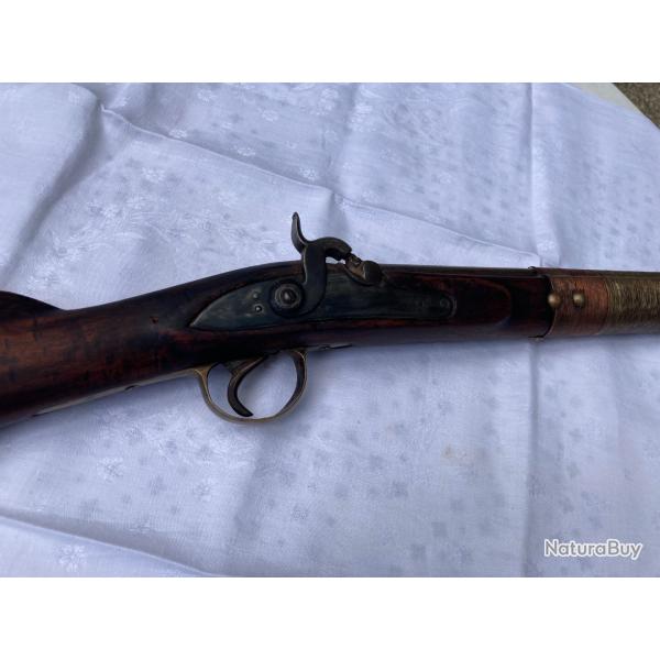 fusil type Moukala � percussion