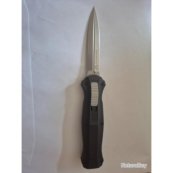 Je vends un Benchmade Infidel d'occasion