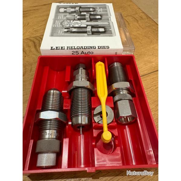 Jeux d'outils (3) Lee Precision Calibre 25 ACP ou 6.35 AUTO (90568) au carbure