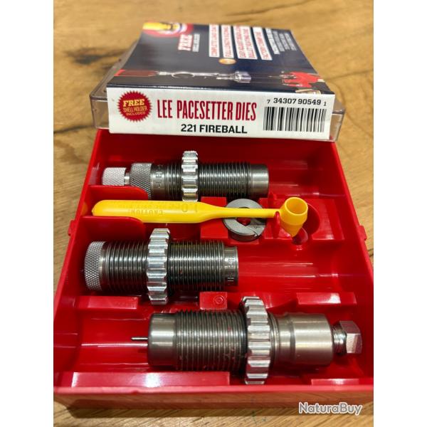 JEU D'OUTILS LEE 3 OUTILS 221 FIREBALL ref 90549 avec shell holder