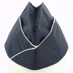 Calot PM bleu marine liser&eacute; blanc 59