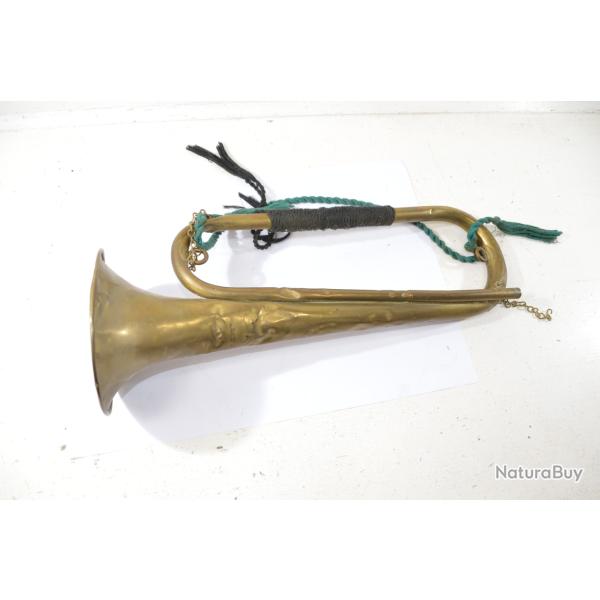 Ancien clairon Couesnon PARIS made in France, a restaurer