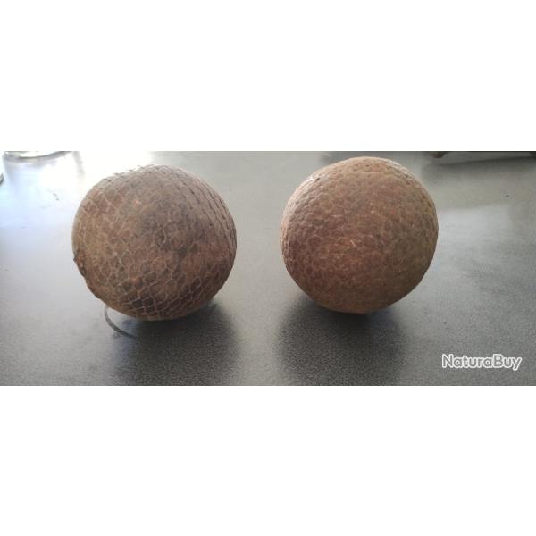 Boule de ptanque clout ancienne de collection RARE