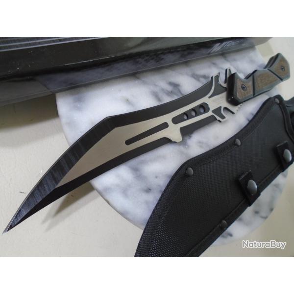 Couteau Tech Lame Tanto Acier 3Cr13MoV Manche Bois Noir/Marron Etui Nylon MTFIX003BK