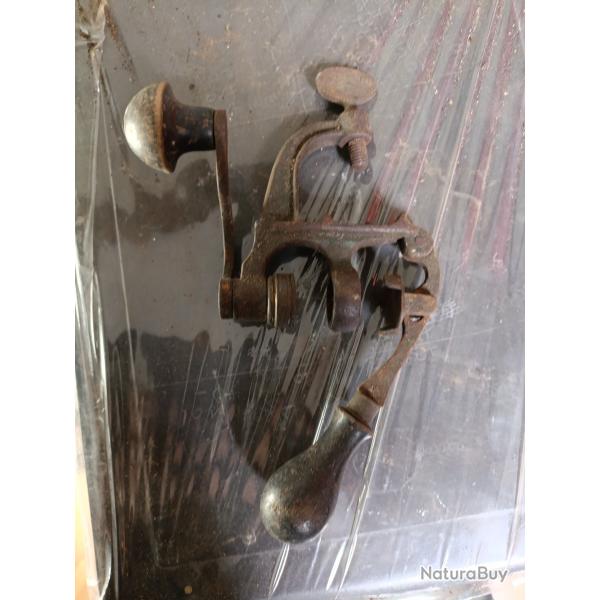 Sertisseur poign�es