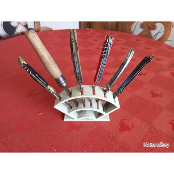 Pr�sentoir � couteaux pliants