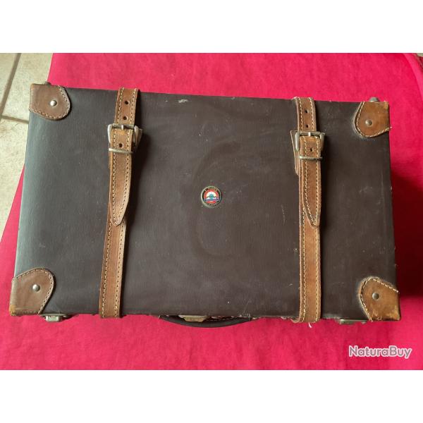 Bo�te ancienne d'armurier pour cartouches ou autres , pas de prix de r�serve