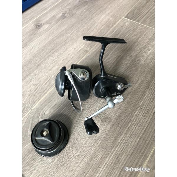 Moulinet Mitchell 208 + une bobine suppl�mentaire