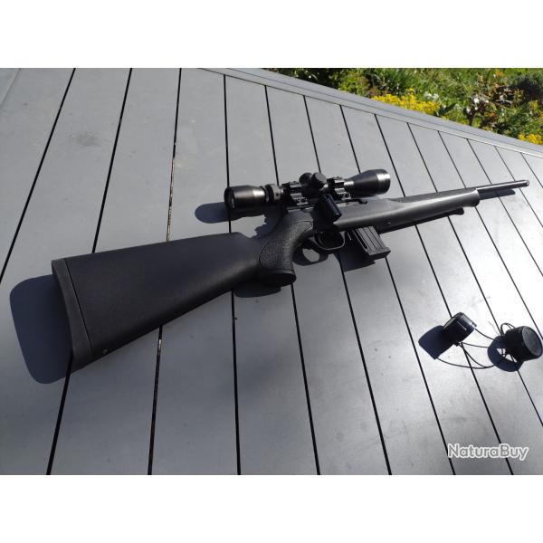 Carabine ISSC SPA 22lr comme neuve, avec lunette 3-9x40 - paiement 4x