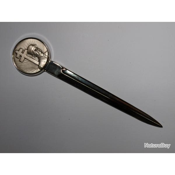 Coupe papier � l'effigie du g�n�ral De Gaulle (2)