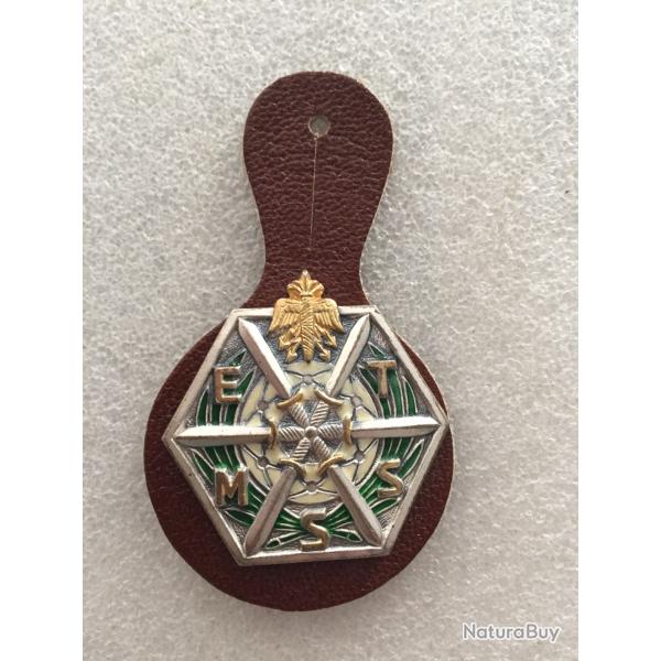 Insigne a identifier arm�e ? E T M S S