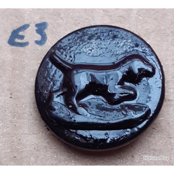 Bouton de chasse, Chien, M.F.B.P.  GRENOBLE , �23, acier. Noir, Lot E3