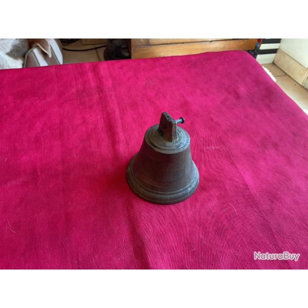 Grosse sonnaille en laiton, pas de prix de rserve