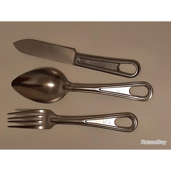 Lot de trois couverts individuels du soldat am�ricain de la Seconde Guerre Mondiale. 1942