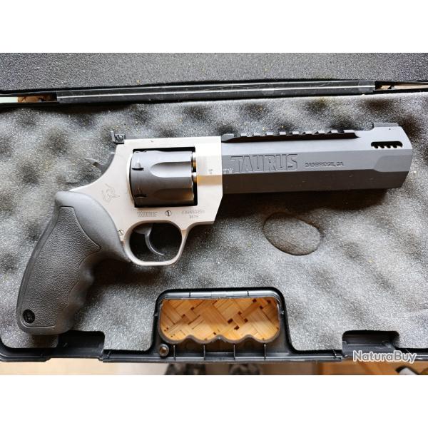 TAURUS RAGING HUNTER r�volver 357 magnum 6�3/4 ench�res