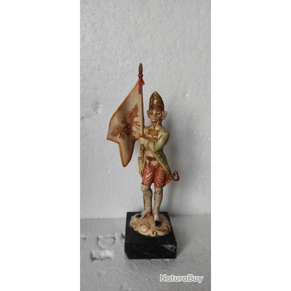 SOLDAT PORTE DRAPEAU VINTAGE + Chevalier en plomb  DUC DE BOURBON