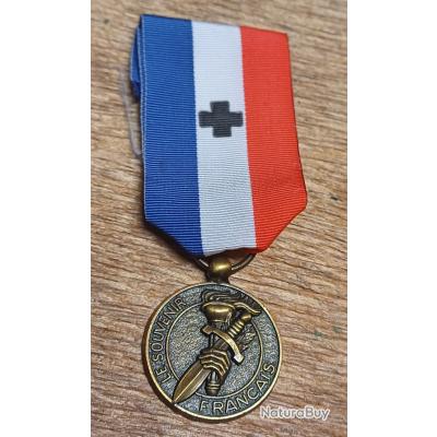 Lot De 3 Médailles Militaires Anciennes En Bronze – Le Souvenir Français, Collection