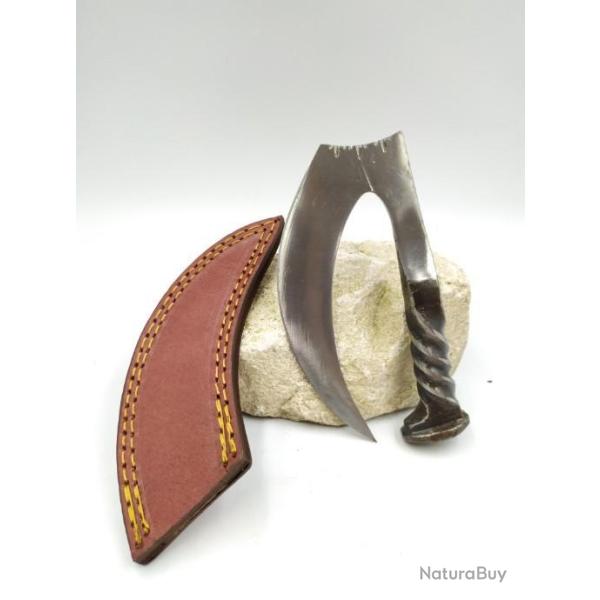 Couteau de Chasse SKINNER Lame Acier Carbone Forg�e Etui Cuir Fabrication Artisanale