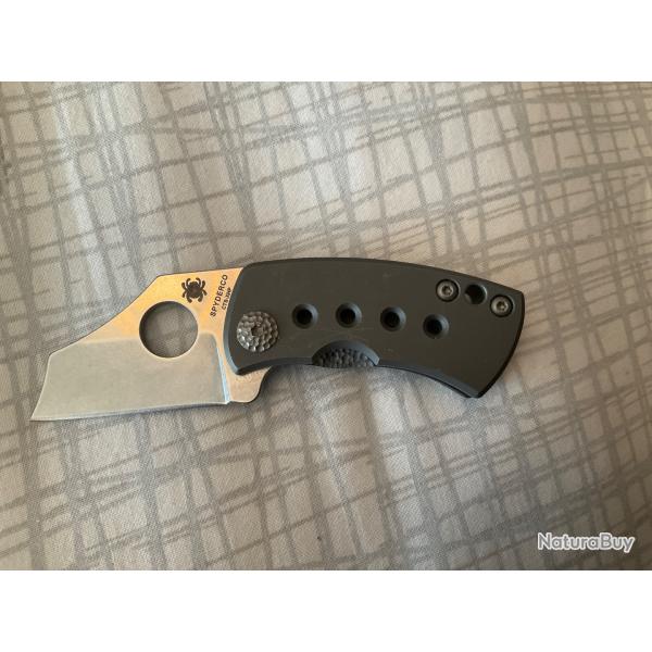 VEND COUTEA SPYDERCO MCBEE