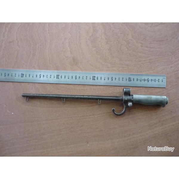 Porte-fanion sur la basse de Lebel