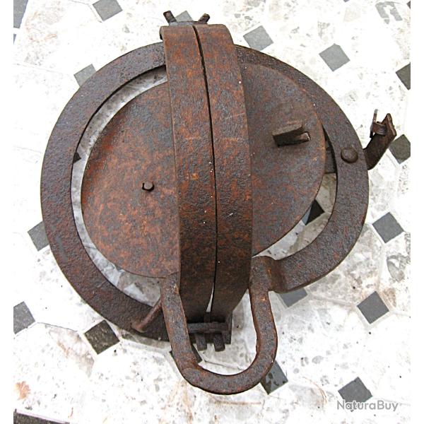 piege de collection rond � palette diametre 18 cm