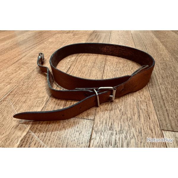 Bretelle en cuir pour fusil