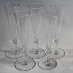 5 Anciennes flûtes à champagne cristal