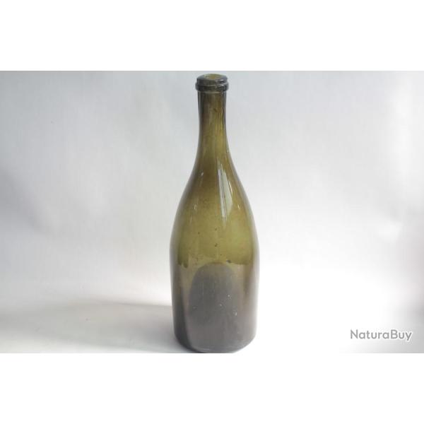 Ancienne bouteille verre XIXe si�cle
