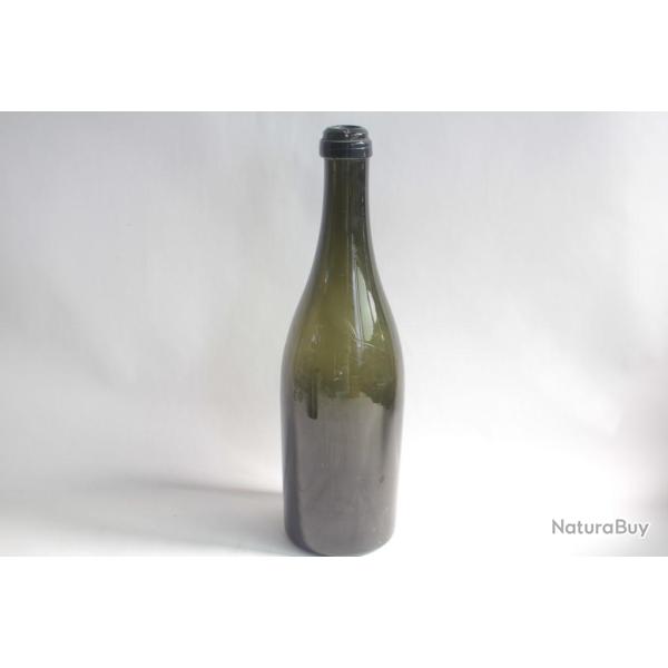 Ancienne bouteille verre XIXe si�cle