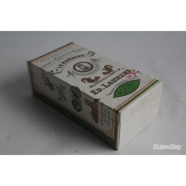 Bo�te � cigarettes papier lithographi� ED. LAURENS Kh�dive n�12 tabac