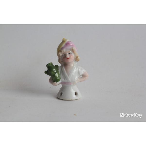 Demi figurine porcelaine Fillette